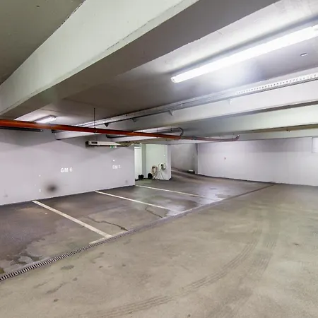 Skenderpasina Skyline 2-bedroom With Balcony