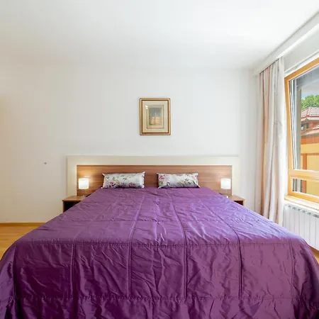 Skenderpasina Skyline 2-bedroom With Balcony Lejlighed *